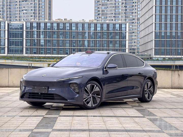 ET7 2022 75kWh