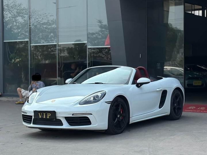 718 2018 Boxster 2.0T