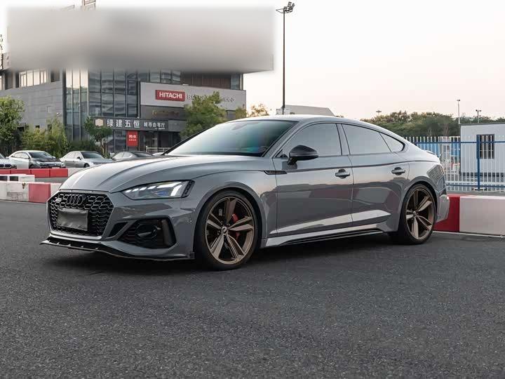 Audi 奥迪RS 5 2021款 RS 5 2.9T Sportback 暗金版