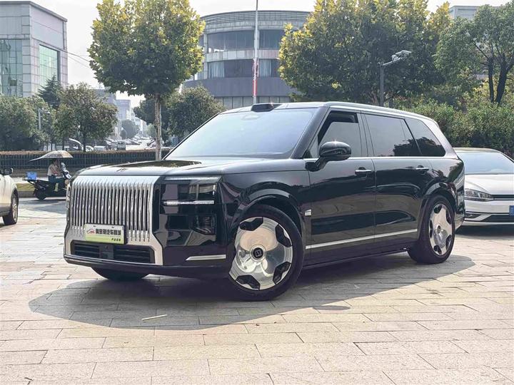 9X 2025 Ultra 70kWh 6-Seater