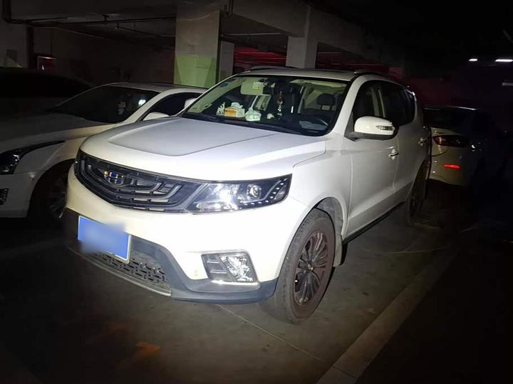 Vision X6 2016 1.8L MT Premium