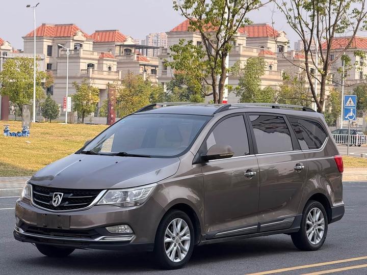 730 2016 1.5L MT Comfort 7-Seater China V