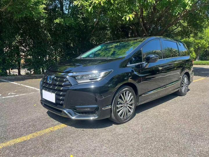Elysion 2024 2.0L e:HEV Classic