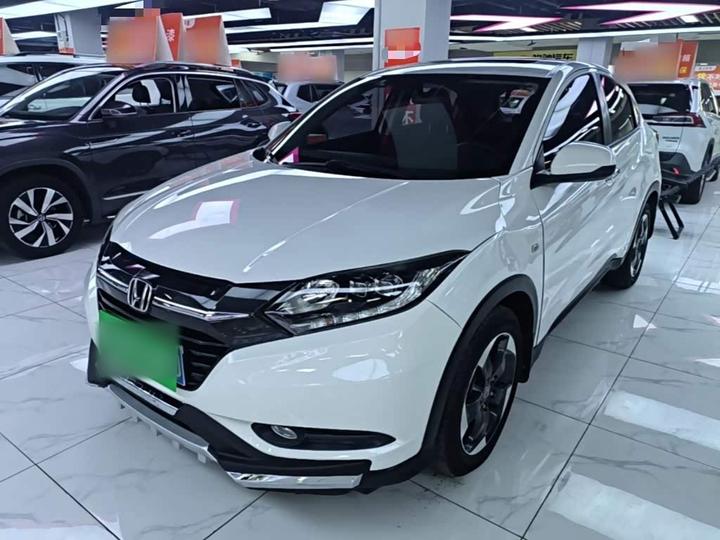 Vezel 2017 1.8L CVT RWD Pioneer
