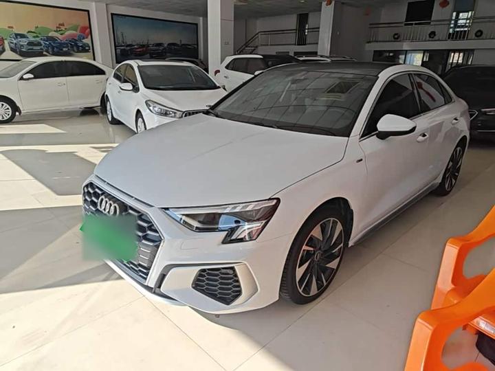 A3 2024 A3L Limousine 35 TFSI Fashion Sport
