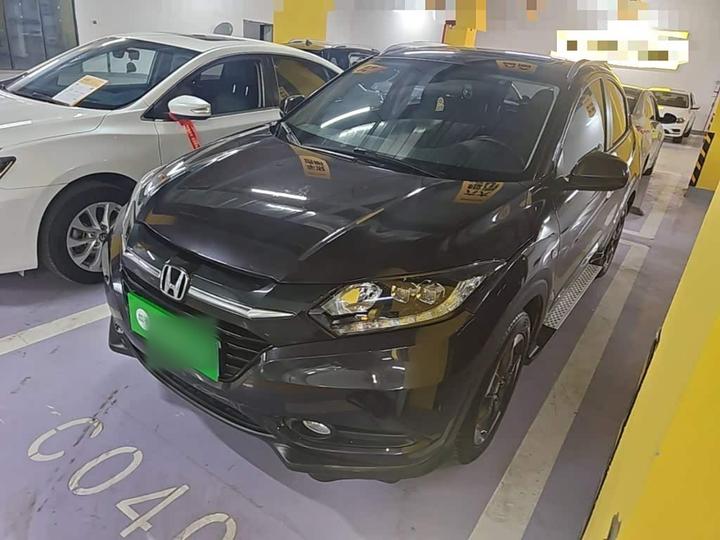 Vezel 2017 1.8L CVT RWD Pioneer