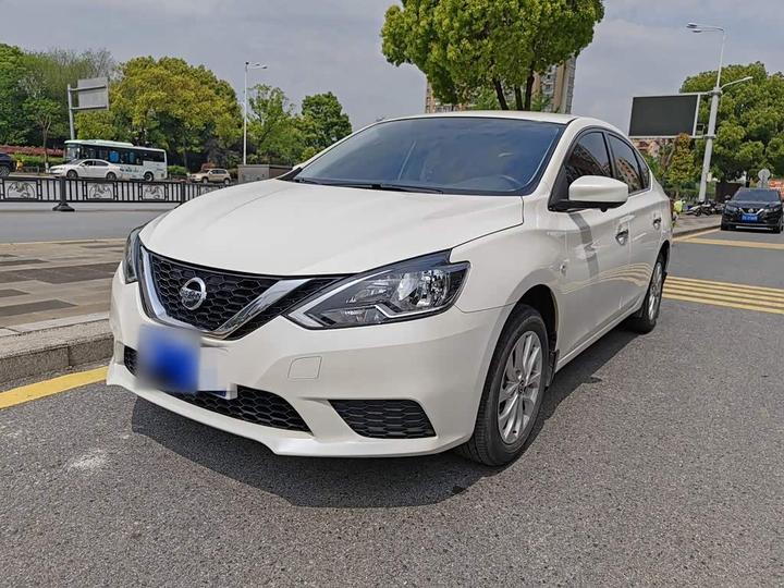 Sylphy 2024 Classic 1.6XE CVT Comfort