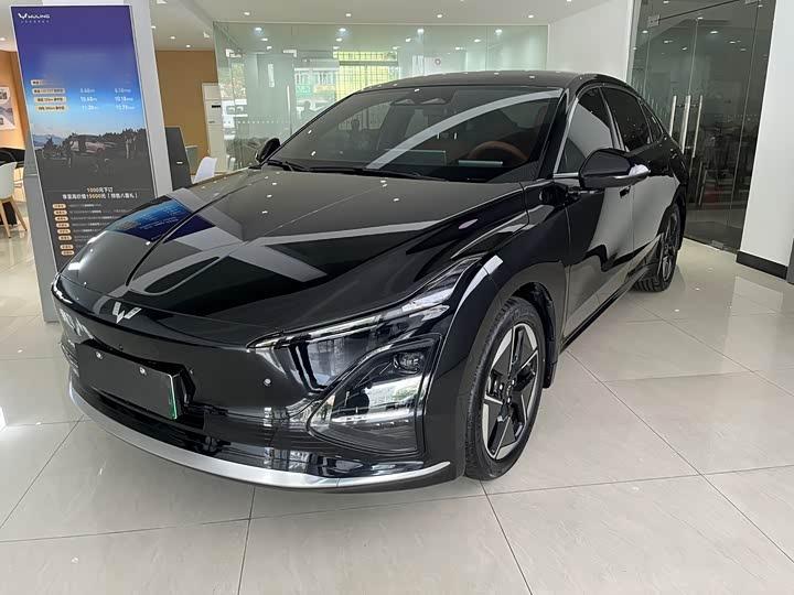 2025 610km Smart Flagship