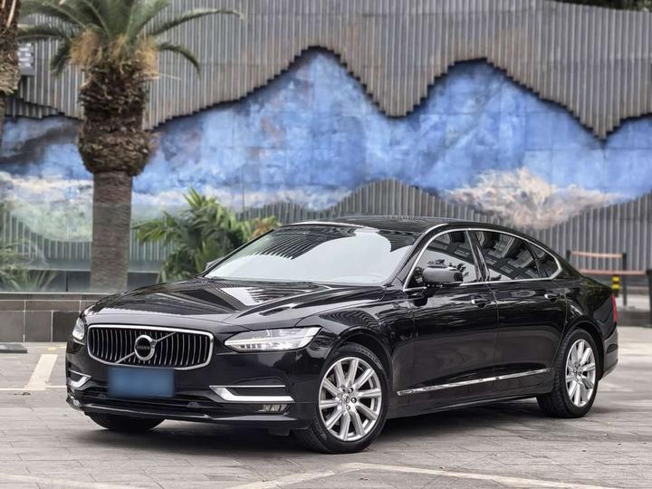 S90 2020 T5 Luxury