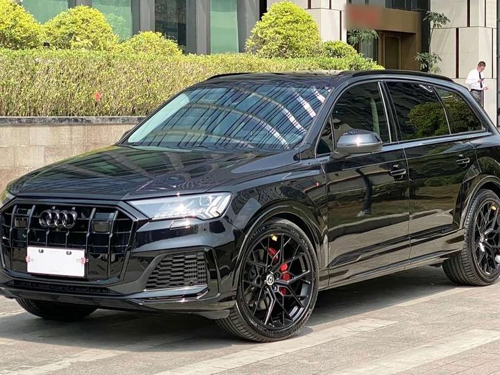 Q7 2021 55 TFSI quattro S line Sport