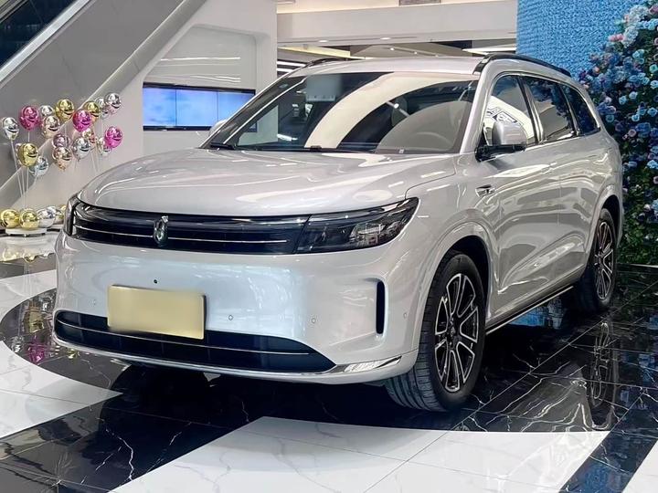 M7 2024 1.5T ADAS AWD Pro 5-Seater