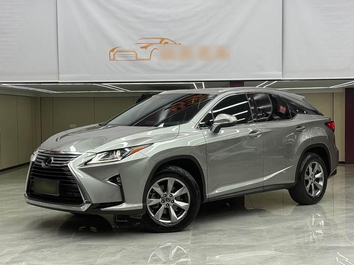 RX 2016 300 RWD Comfort China VI