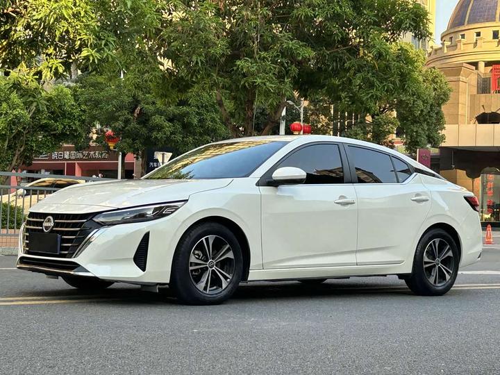 Sylphy 2023 1.6L CVT Enjoy