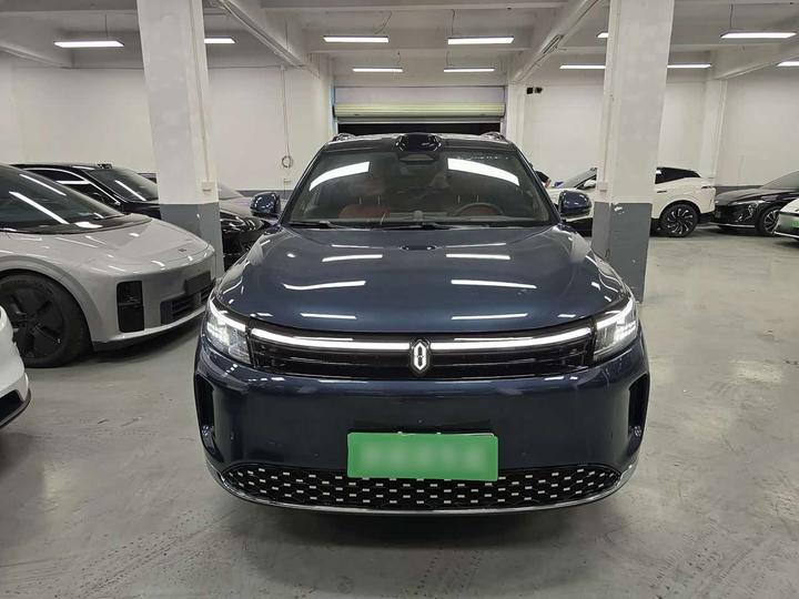 M7 2024 1.5T ADAS RWD Ultra 6-Seater