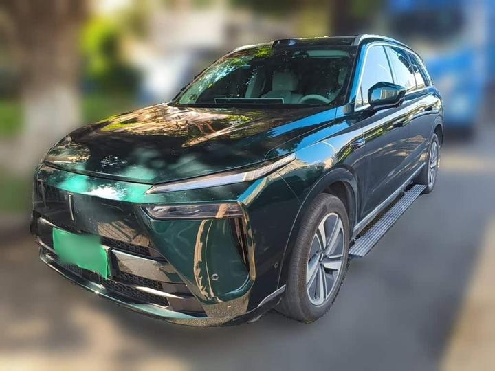 Blue Mountain 2025 AWD Max