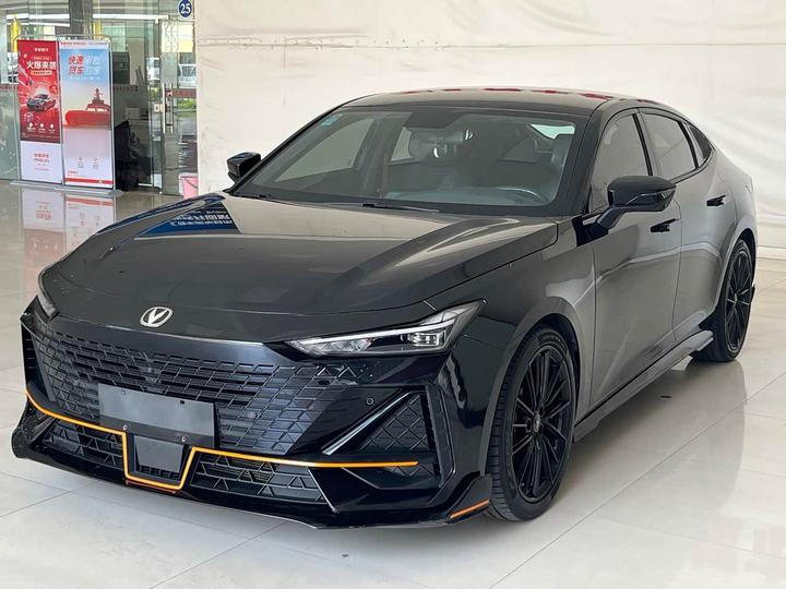 UNI-V 2022 1.5T Sport