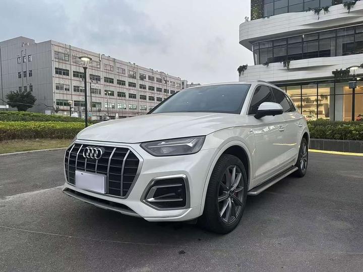 Q5L 2023 40T Luxury