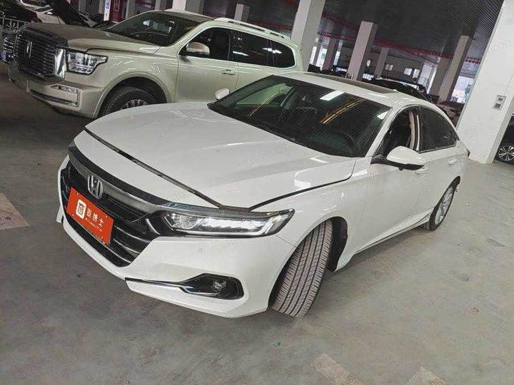 Accord 2022 260TURBO Luxury