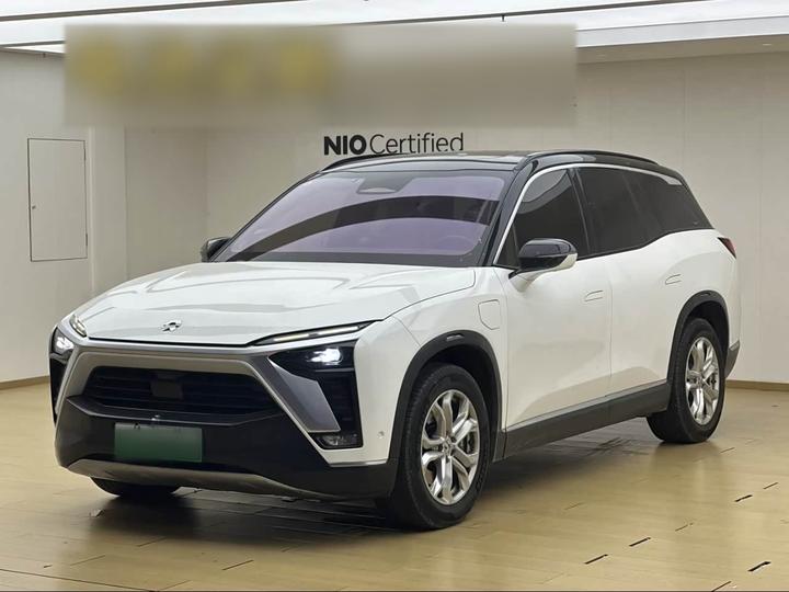ES8 2020 415KM 6-Seater