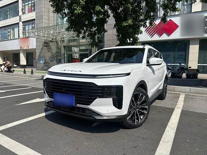 Jetour 捷途X70 PLUS 2025款 1.5T 旗舰版 7座
