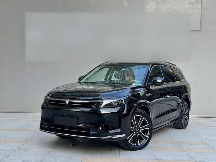 M7 2024 1.5T ADAS RWD Pro 6-Seater