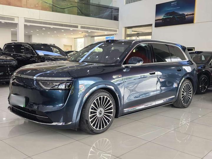M8 2025 EREV Ultra 53.4kWh 5-Seater 192-Line LiDAR