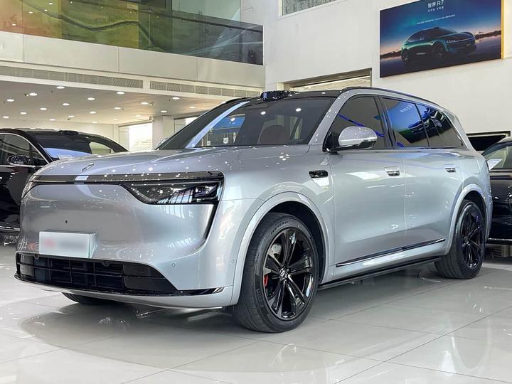 M8 2025 EREV Ultra 53.4kWh 5-Seater 192-Line LiDAR