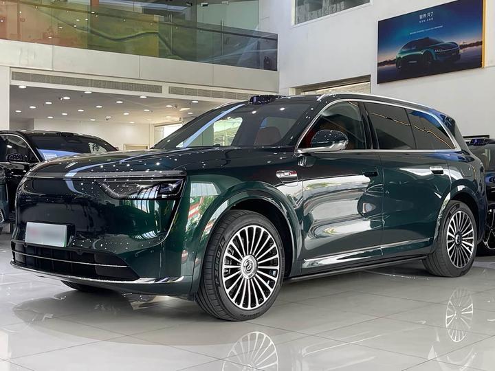 M8 2025 EREV Ultra 53.4kWh 6-Seater 192-Line LiDAR