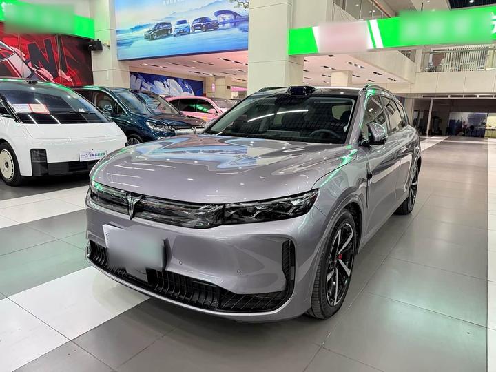 FREE 2025 FREE+ AWD Qiankun