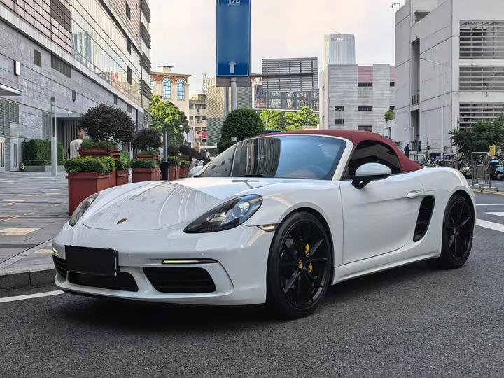 718 2018 Boxster 2.0T