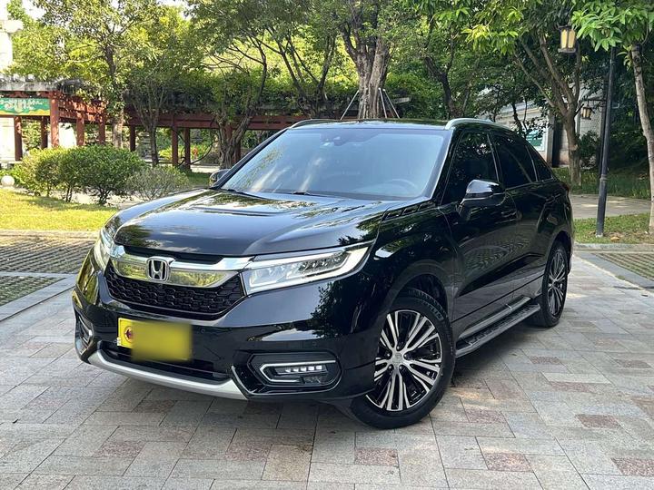 Avancier 2017 370TURBO AWD Supreme