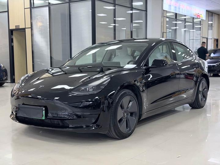 Model 3 2022 RWD