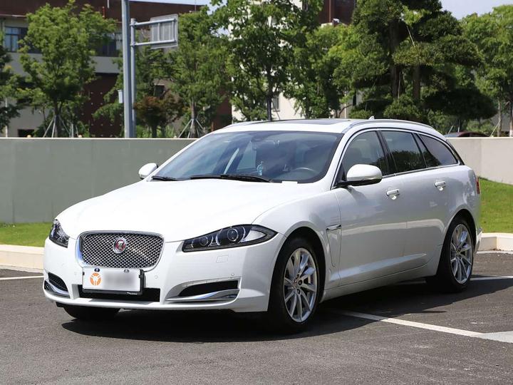 XF 2015 XF 2.0T Sportbrake Luxury