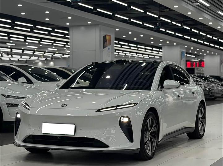 ET5 2022 75kWh