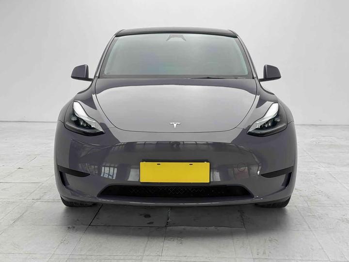 Model Y 2024 RWD