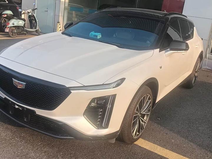GT4 2023 25T Luxury
