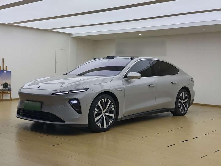 ET7 2024 75kWh Executive
