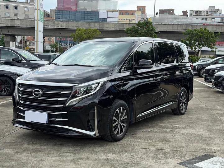 M8 2024 Leading Series 390T Luxury
