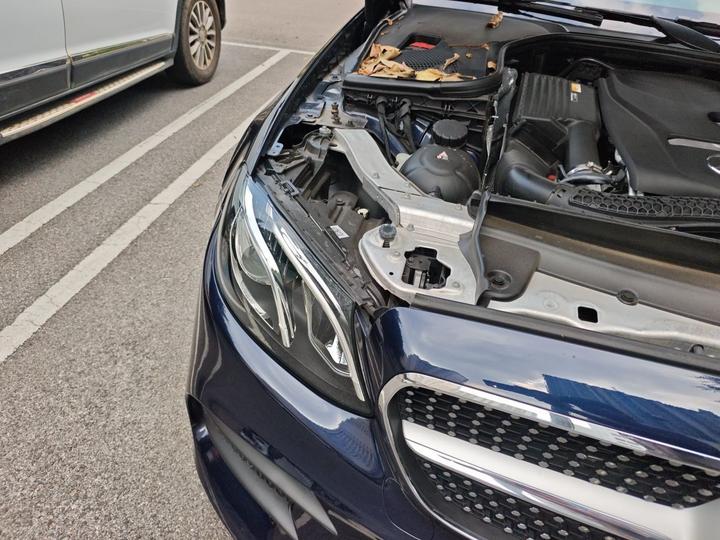 E-Class Imported 2017 E 200 Coupe photo 7