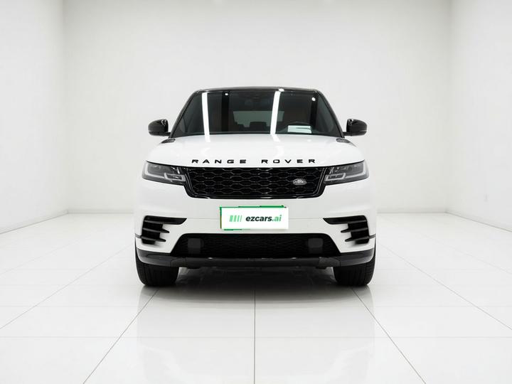 Range Rover Velar 2023 250PS photo 2