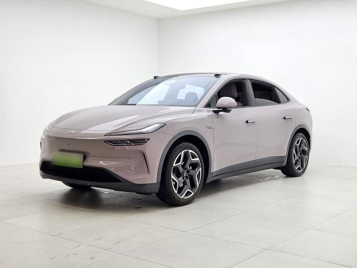 L60 2024 60kWh RWD