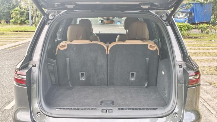 Li Auto ONE 2020 EREV 6-Seater photo 8