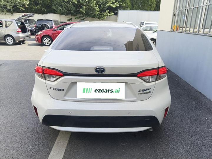 Levin 2022 Hybrid 1.8H E-CVT Luxury photo 5