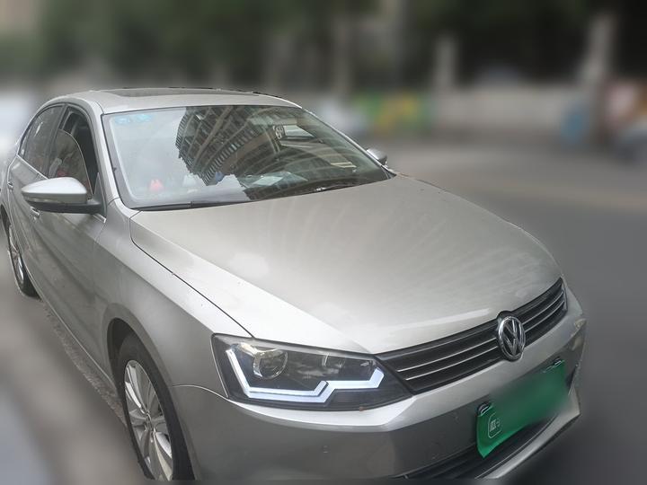 Sagitar 2014 1.4TSI AT Luxury photo 3