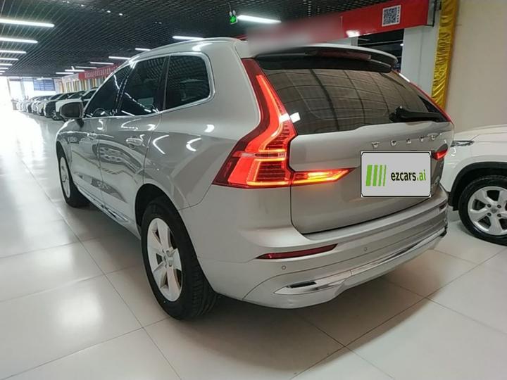 XC60 2022 B5 AWD Luxury photo 4