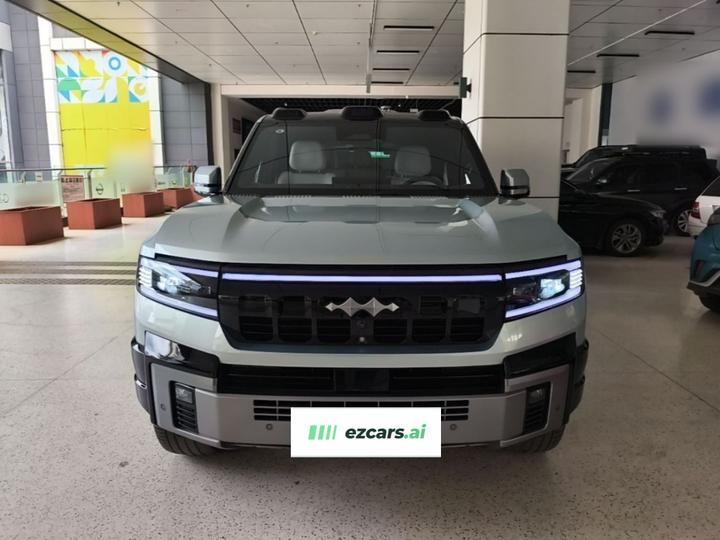 Fang Cheng Bao Leopard 8 2025 Flagship 7-Seater photo 2