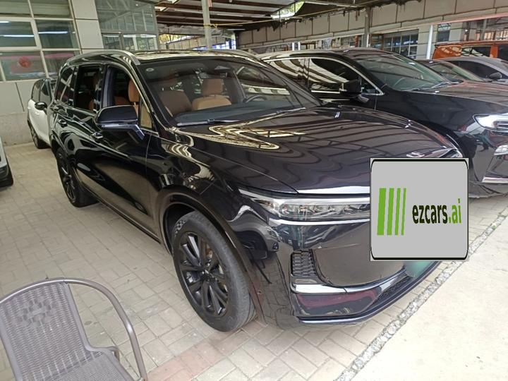 Li Auto ONE 2021 EREV 6-Seater photo 3
