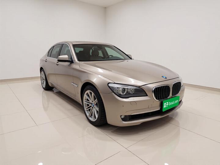 7 Series 2010 760Li photo 3