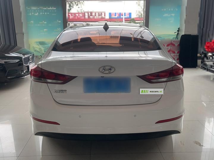 Elantra 2016 1.6L AT Smart Elite photo 5