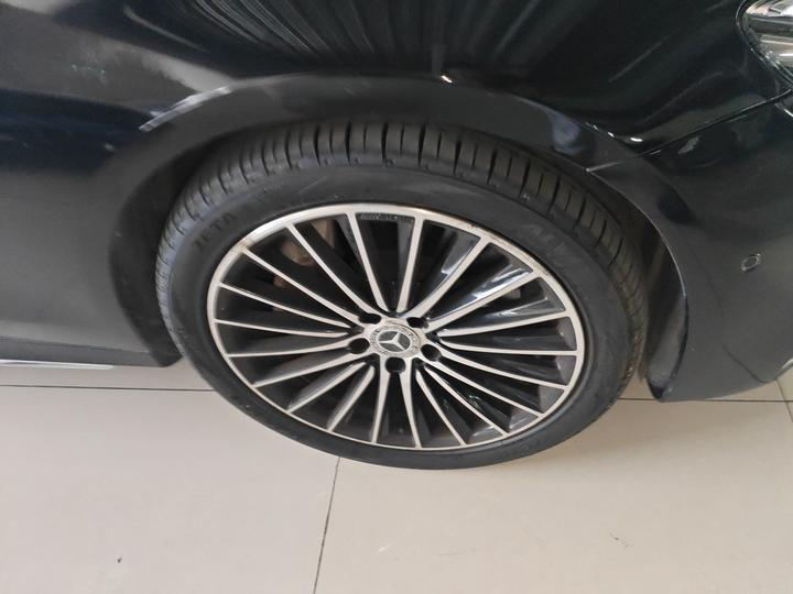 E-Class 2017 E 320 L Sport 4MATIC photo 8